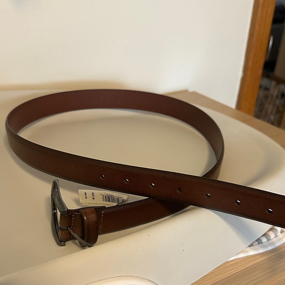 Perry Ellis Men's Brown Leather Belt